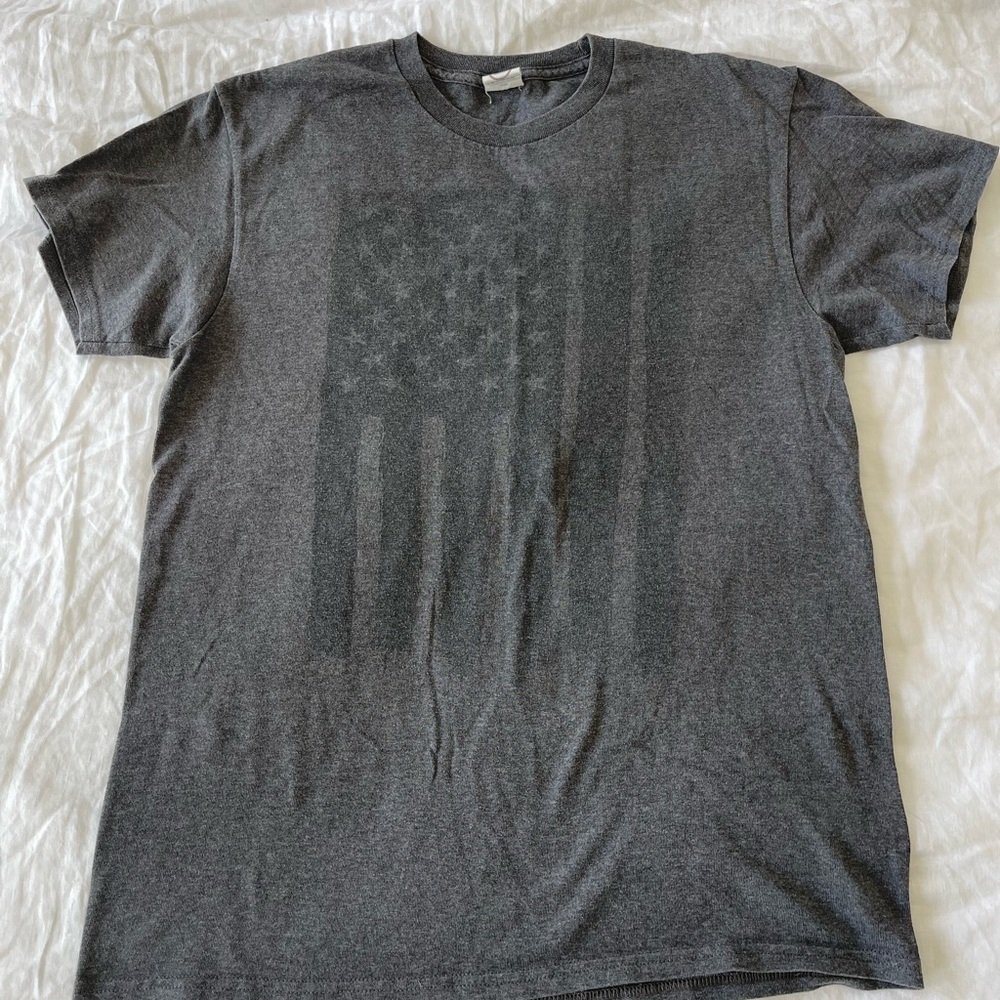 Gray Short Sleeve Tee with Monochrome Flag Design